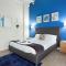2BR Hip Downtown Apt + Apple TV + Wifi + Gym - دورهام