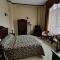 Hotel Carol