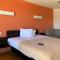 Motel 6 Cameron MO