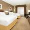 Holiday Inn Express Hotel & Suites Minot South, an IHG Hotel - Minot