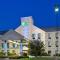Holiday Inn Express Hotel & Suites Elkhart-South by IHG Holiday Inn Express Hotel & Suites Elkhart-South by IHG