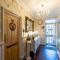 Holly Lodge Guest House with FREE off site health club