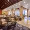 The Everest Hotel