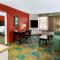 La Quinta by Wyndham Milwaukee Bayshore Area