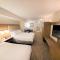 Holiday Inn Express Hotel & Suites Seattle North - Lynnwood, an IHG Hotel