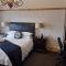 Halfway House Hotel