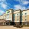 Holiday Inn Express and Suites Bossier City Louisiana Downs, an IHG Hotel