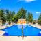 Quality Inn near University of Mobile - سارالاند
