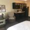 Candlewood Suites Fort Wayne - NW, an IHG Hotel