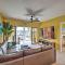 Relaxing Waterfront 2-Story Retreat with Pool Access - Нейплс