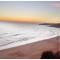Casa do Mar by Laranjal Rentals