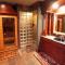 Black Swan Inn Luxurious Theme Rooms