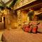 Black Swan Inn Luxurious Theme Rooms - Pocatello