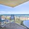 Luxe Oceanfront Condo with Pool, Beach Access and Gear Luxe Oceanfront Condo with Pool, Beach Access and Gear