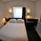 Foto: Budget Hotel Le Beau Rivage 45/83