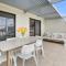 Crystal Shores Sunshine Beach
