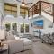 Maui Hill 70 - Renovated, Ocean View, Sleeps 8, AC - ويليا
