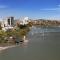 Amazing River View - 3 Bedroom Apartment - Brisbane CBD - Netflix - Fast Wifi - Carpark