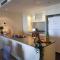 Amazing River View - 3 Bedroom Apartment - Brisbane CBD - Netflix - Fast Wifi - Carpark