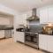 Ty DERYN - SLEEPS 6-SPACIOUS FAMILY HOLIDAY HOME