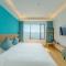 Yunqi River View Terrace Hotel