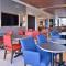 Holiday Inn Express & Suites - Olathe West, an IHG Hotel - Olathe