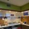 Holiday Inn Express Hotels & Suites Burlington by IHG