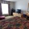 Norwood Inn and Suites - Roseville