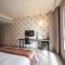 Grand Crystal Hotel