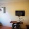 T & T Hostel Kanchanaburi
