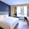 Holiday Inn Express Hangzhou Binjiang Aoti by IHG