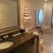 RiverTree Inn & Suites