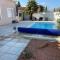 Maison entière 4 lits 8 pl avec jacuzzi proche du safari de Peaugres