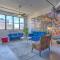 Ultra Chic Loft walk to CityMu/Aquarium/ConvnCntr