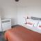 PLAS DARIEN-3 BED APT- SEA VIEWS - SLEEPS 5