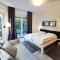 CF13 30m2 Central with Terrace AC and Netflix