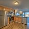 Eagles View Condo in Ocean Shores with 3 Balconies - Оушен-Шорс