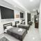 Central Luxury Studios