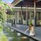 Legian Beach Hotel