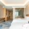Auto City Ruili Hotel