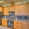 Bayside Home - 6 Miles to Olympic National Forest!