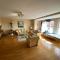 Schickes Appartement im Haus der Bilder Foto: Schickes Appartement im Haus der Bilder