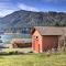 Lakefront Cabin with Stunning Mountain Views and Dock! - Mineral