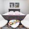 150sqm Apartment with 4 units! GREAT FOR GROUPS