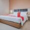 RedDoorz Plus near Ferry Terminal Batam Center