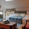 Les Glycines Bed & Breakfast