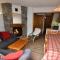 VAUJANYLOCATIONS - Claret II Apt 12