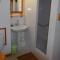 VAUJANYLOCATIONS - Claret II Apt 12