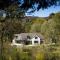 Glentruim Homestay B&B and Glamping Pods