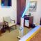 Megaboom City Hotel